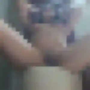 Nassira, 45 ans, connectée à Lorris pour un plan cul
