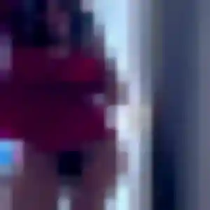 Samira, 25 ans, disponible à Loury pour un plan cul