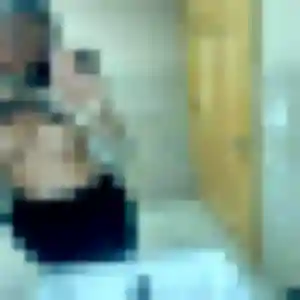 Neneh, 22 ans, connectée à Lutzelhouse pour une rencontre coquine