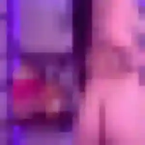 Soraya, fille de 23 ans propose plan cul à Mailly-Maillet