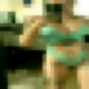 Belle Isis, 35 ans à Manhac - la contacter