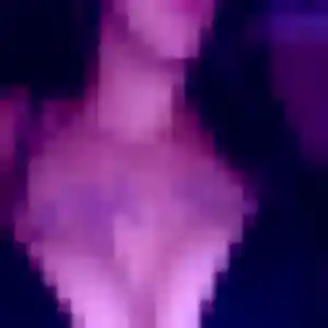 Oumou Kalsoum, 35 ans, connectée à Marçay pour une rencontre coquine