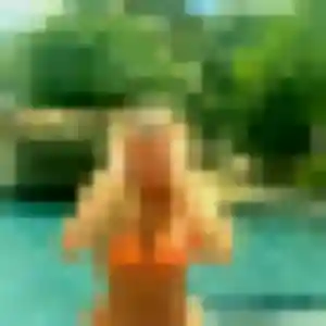 Esther, femme de 23 ans propose plan cul à Mareil-Marly
