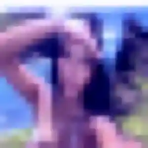 Naïma, 35 ans, en ligne à Mareuil en Périgord pour une rencontre coquine