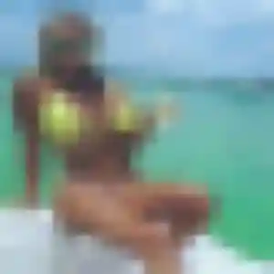 Sarah, 31 ans, en ligne à Marines pour un plan cul