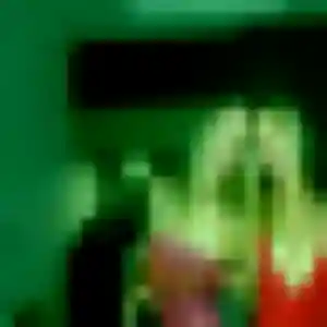 Téning, femme de 28 ans propose plan cul à Marines