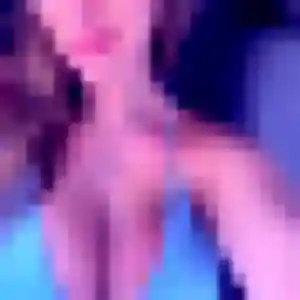 Contacte Jeanine, 22 ans à Martel gratuitement