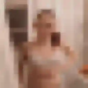 Daphné de Marzan, 30 ans - plan cul sans prise de tête