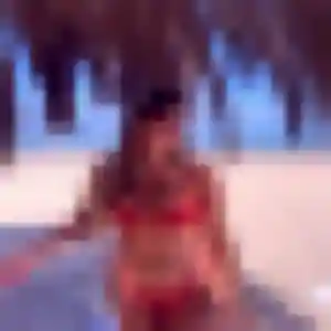Profil de Paulette à Maussane-les-Alpilles (25 ans) - plan cul anonyme