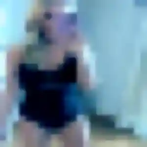 Photo de Roxane à Mesquer (30 ans) - plan cul discret