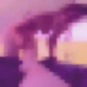 Contacte Naomie, 23 ans à Meynes en privé