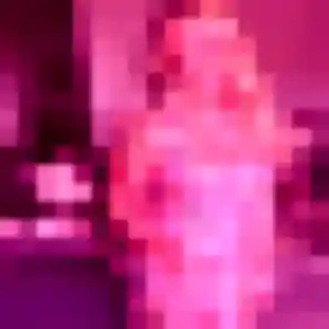 Nkechi, 36 ans, en ligne à Mézel pour une rencontre coquine