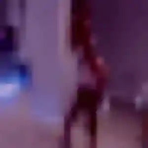 Profil de Aïcha à Mézières-en-Drouais (22 ans) - plan cul anonyme