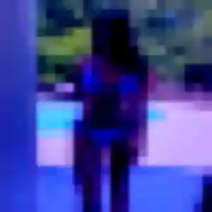 Delphine, 38 ans, en ligne à Milhaud pour un plan cul