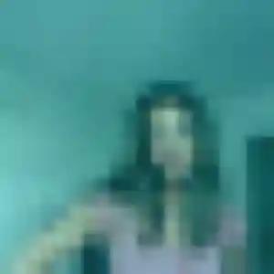 Rejoins Lucinda, 25 ans à Mimet en t'inscrivant