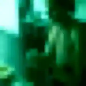 Yacine, 24 ans, connectée à Mirabeau pour une rencontre coquine