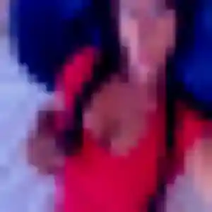 Photo privée de Salma, 23 ans à Missiriac - plan discret