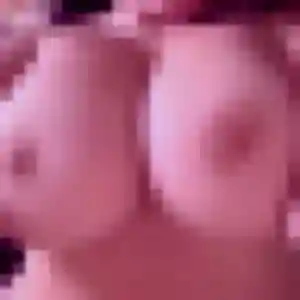 Photo privée de Aida, 42 ans à Mohon - rencontre coquine