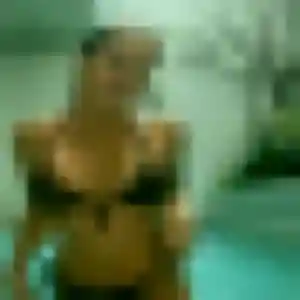Élise, femme de 28 ans veut plan cul à Molac