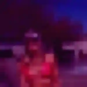 Samira, 35 ans, en ligne à Moncrabeau pour un plan cul