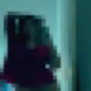 Photo exclusive de Touty, 41 ans à Monsteroux-Milieu - plan discret