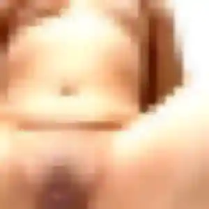 Amoin, 25 ans, connectée à Montagnieu pour une rencontre coquine
