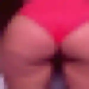 Khady, 32 ans, en ligne à Montagny-en-Vexin pour une rencontre coquine