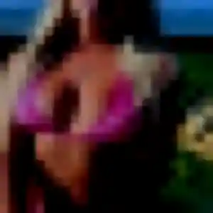 Sexy Fama, 24 ans à Montaigu - voir sa photo