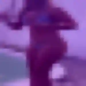 Jolie Efua, 41 ans à Montfaucon - voir sa photo