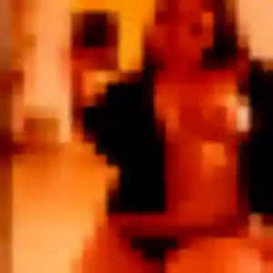 Naëlle, fille de 28 ans veut plan cul à Montlignon