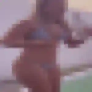 Découvre Kelly, 37 ans à Montournais en privé