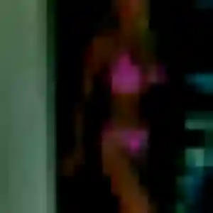 Bola, 41 ans, en ligne à Montperreux pour une rencontre coquine