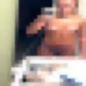 Photo de Sékou à Montricoux (33 ans) - plan cul anonyme