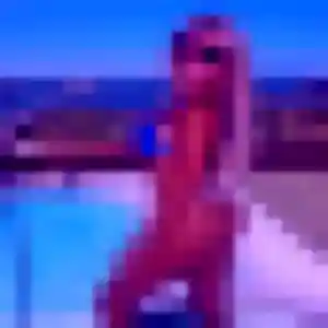 Photo exclusive de Cassandra, 38 ans à Moulins-en-Bessin - plan discret