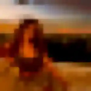 Photo de Jennifer à Moulins-en-Bessin (35 ans) - plan cul anonyme