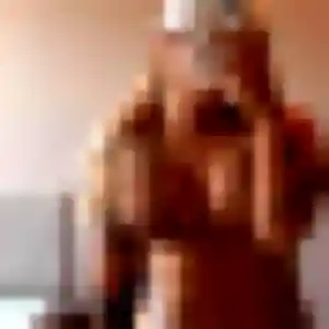 Zélie, fille de 40 ans cherche plan cul à Muespach-le-Haut