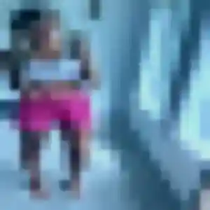 Nafi, 36 ans, connectée à Mur-de-Barrez pour une rencontre coquine
