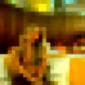 Thérèse, 23 ans, connectée à Mûrs-Erigné pour un plan cul