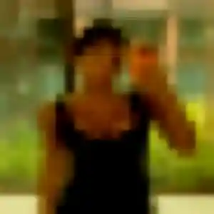 Adja, fille de 22 ans propose plan cul à Néry