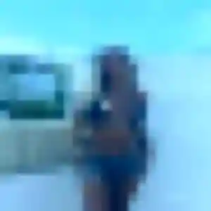 Rejoins Titilayo, 34 ans à Neuvy-Sautour en privé