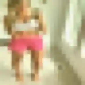 Jolie Akinyi, 29 ans à Neuvy-sur-Loire - la contacter