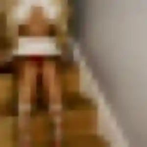 Découvre Abena, 28 ans à Neydens en privé