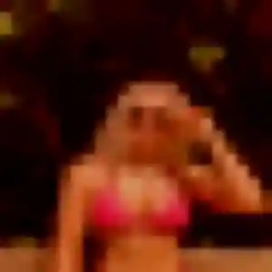 Faustine, femme de 22 ans cherche plan cul à Noiron-sous-Gevrey
