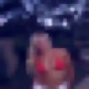 Contacte Priscilla, 23 ans à Octeville-sur-Mer en privé