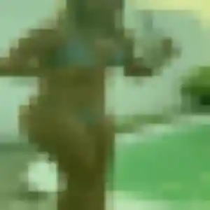 Découvre Faustine, 24 ans à Oinville-sur-Montcient en privé