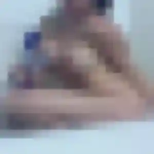 Photo de Adwoa à Ornex (39 ans) - plan cul discret