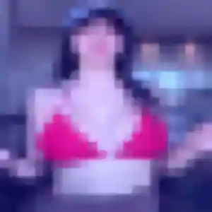 Shanelle, 28 ans, connectée à Orval pour une rencontre coquine
