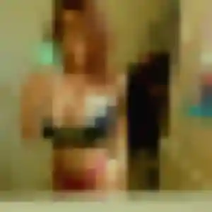 Photo privée de Maëlys, 22 ans à Pérignat-sur-Allier - rencontre sans lendemain