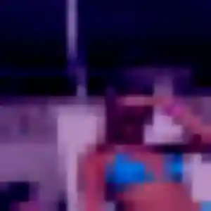 Rosalie, 24 ans, connectée à Pessac pour une rencontre coquine