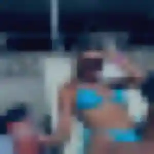 Yvette, 26 ans, disponible à Peyruis pour une rencontre coquine